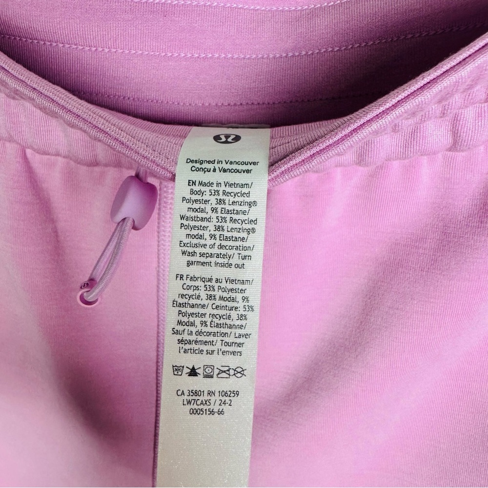 Lululemon Softstreme HR Shorts - Picture 7 of 8